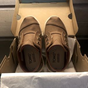 TOMS Little kid Shoes